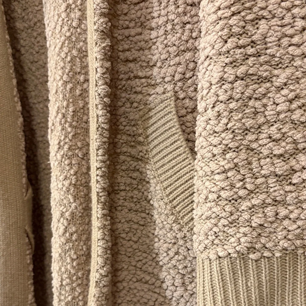 POLL Textured Tan Cardigan - Picture 3 of 4